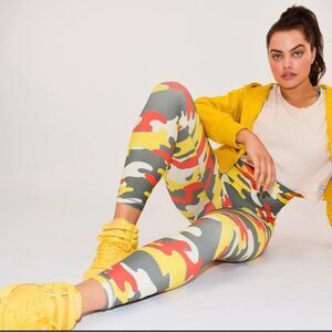 Adam Selman Sport (A.S.S.) Set - Cropped Hoodie and Leggings - S/M